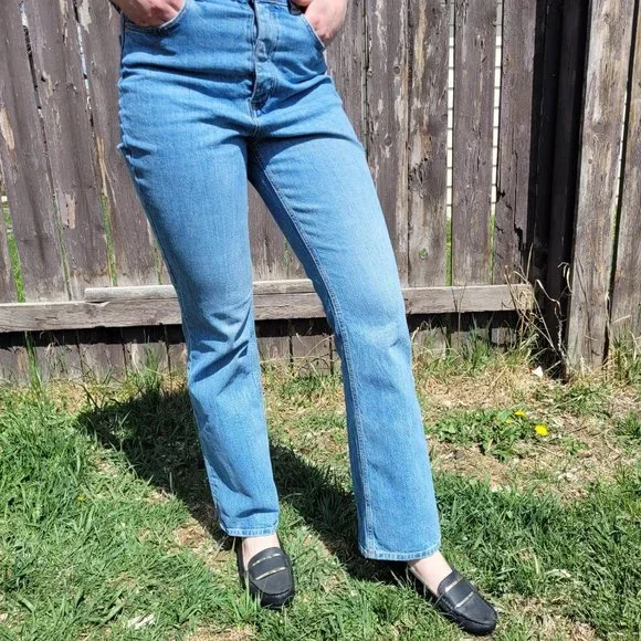 Jeans - Picture 2 of 4